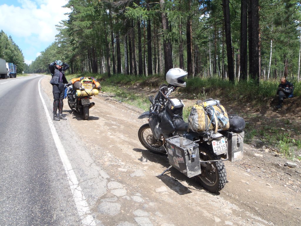 Russia on the way to Irkutsk: Dizzy dies,  but the Russians put a man into space surely they can fix my&nbsp;bike