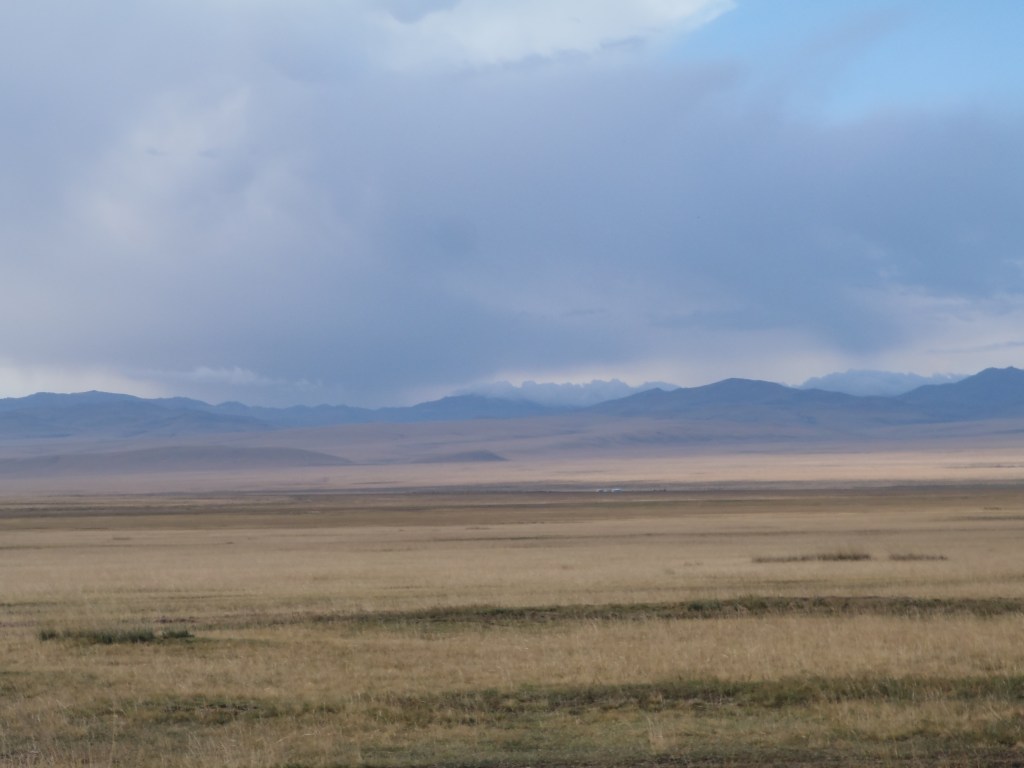 Mongolia: On the&nbsp;road