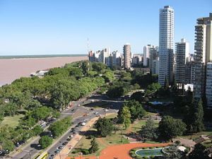 350px-Rosario_y_el_Parana